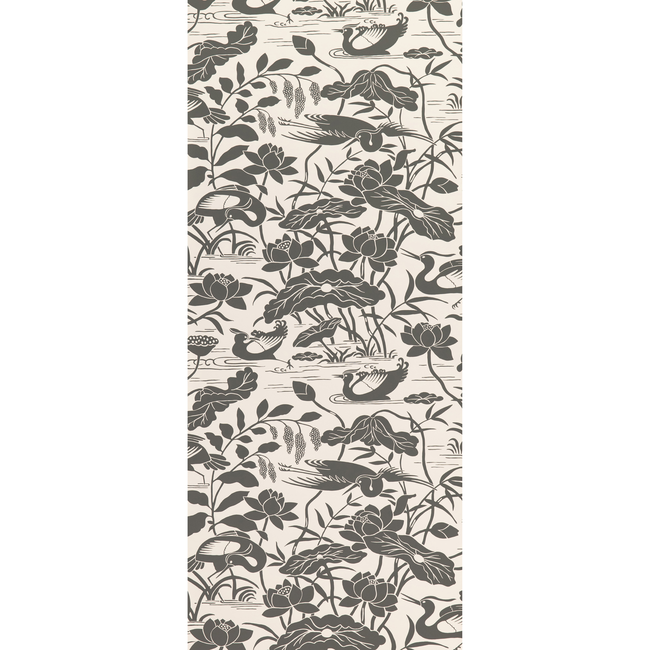 G P & J BAKER SIGNATURE II WALLPAPERS HERON & LOTUS FLOWER - BLACK/WHITE BW45089.1.0