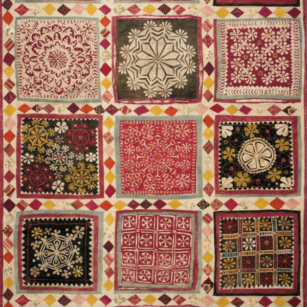 KRAVET COUTURE ANDREW MARTIN THE SECRET GARDEN INDOOR OUTDOOR COURTYARD - MULTI OUTDOOR upholstery fabric swatch for sample-first furniture planning