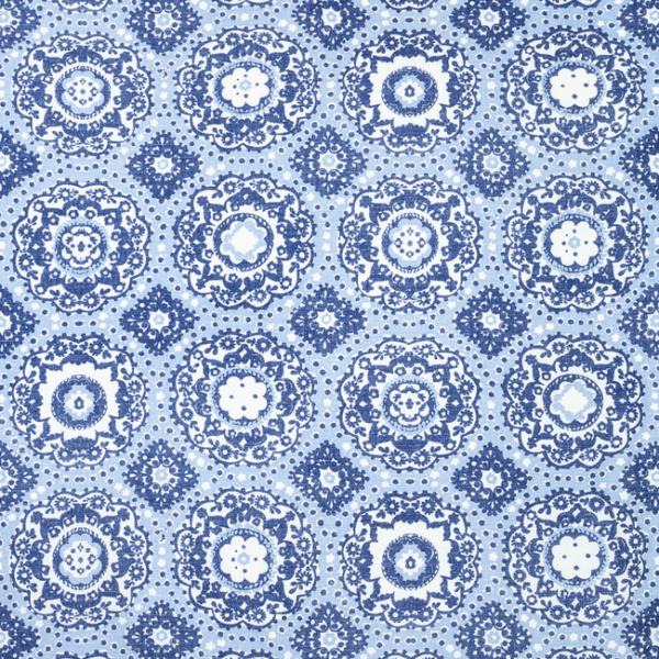 LEE JOFA AVONDALE BAYVIEW PRINT - CAPRI upholstery fabric swatch for sample-first furniture planning